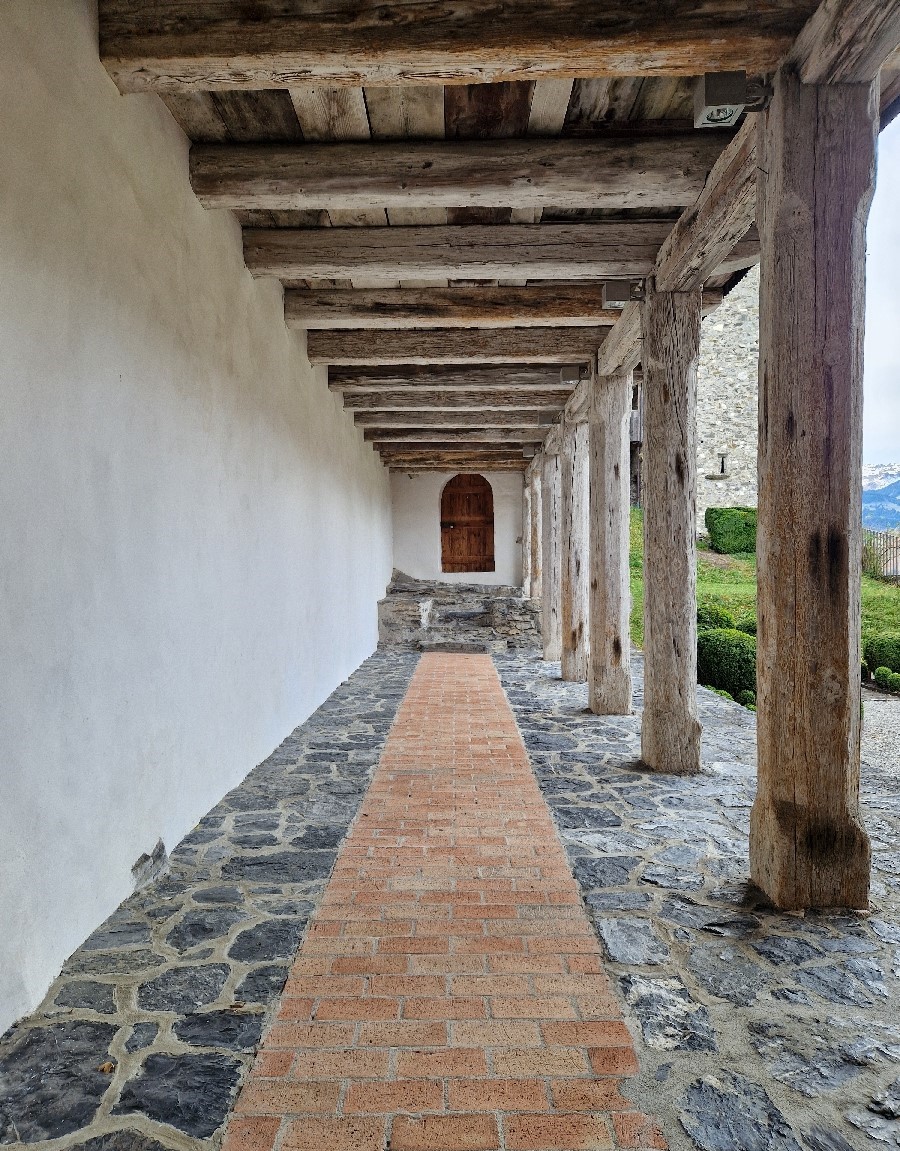 19 Burg Gutemberg Castlee